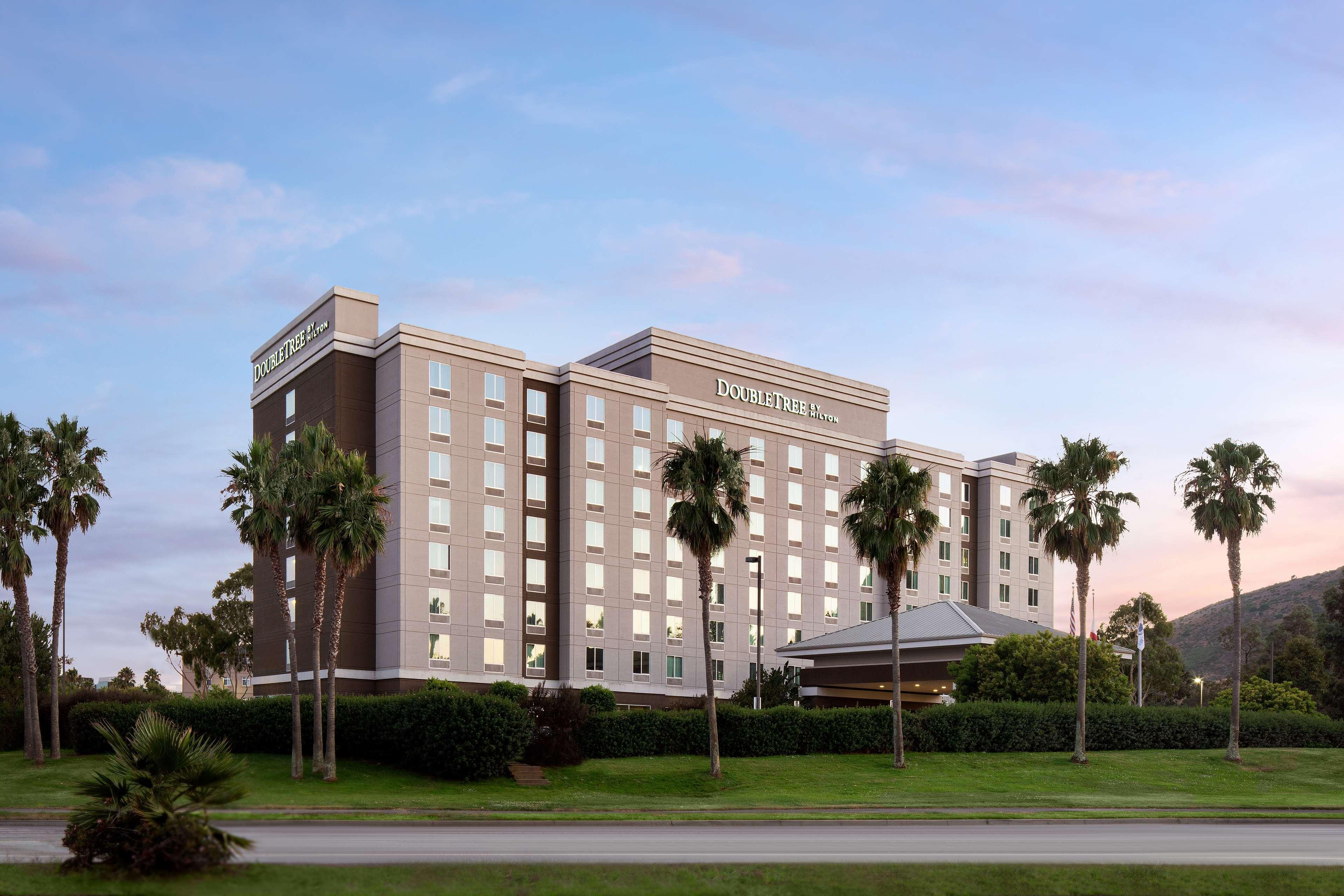 Hotel Doubletree By Hilton San Francisco Airport North Bayfront à Brisbane Extérieur photo